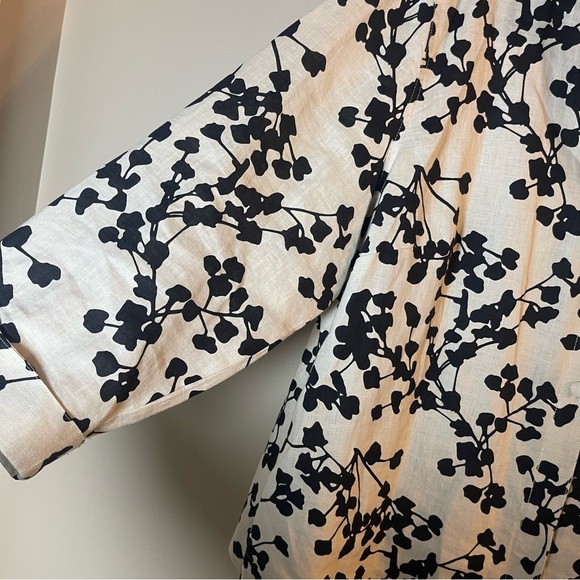 Lily Stanhope Black and White 3/4 Bell Sleeve Blouse - Picture 3 of 8